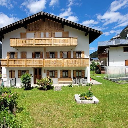 ホテル La Gerla Casa Vacanze Dolomiti Perarolo di Cadore エクステリア 写真