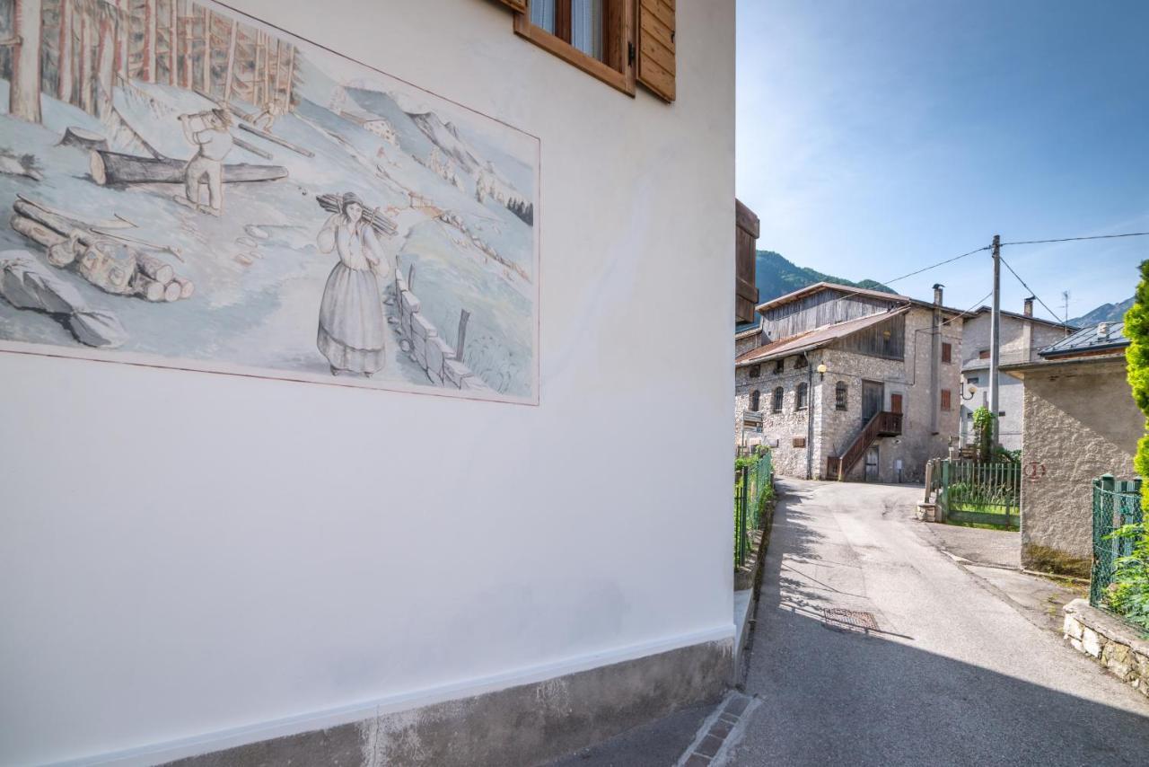 ホテル La Gerla Casa Vacanze Dolomiti Perarolo di Cadore エクステリア 写真