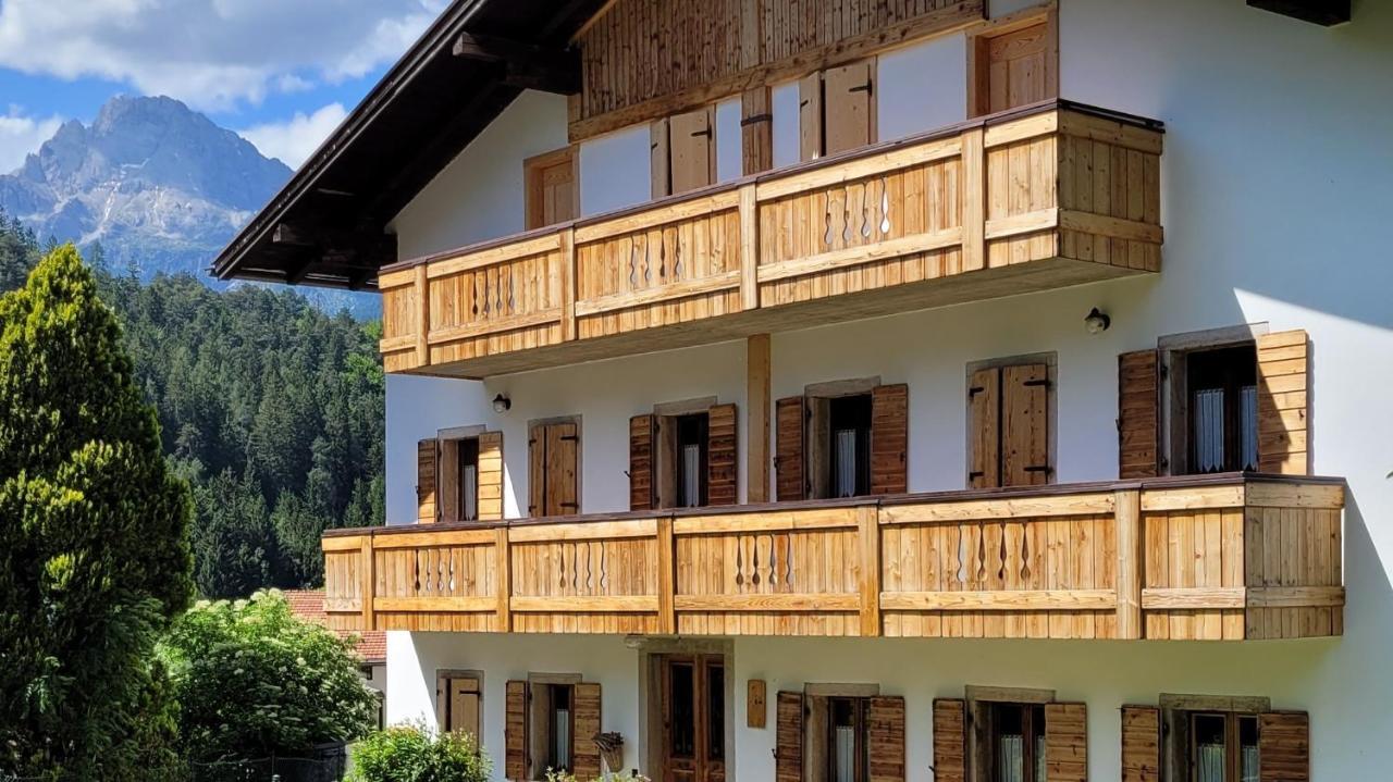 ホテル La Gerla Casa Vacanze Dolomiti Perarolo di Cadore エクステリア 写真